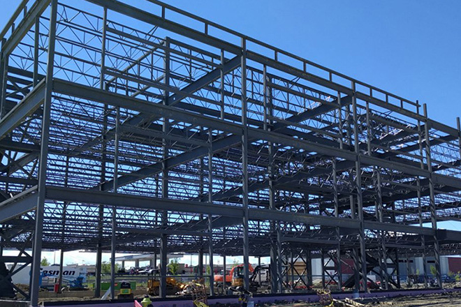 長春鋼結(jié)構(gòu)廠房的通風降溫建議