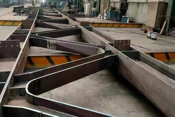 長(zhǎng)春彩鋼瓦翻新時(shí)有哪些技術(shù)要點(diǎn)？